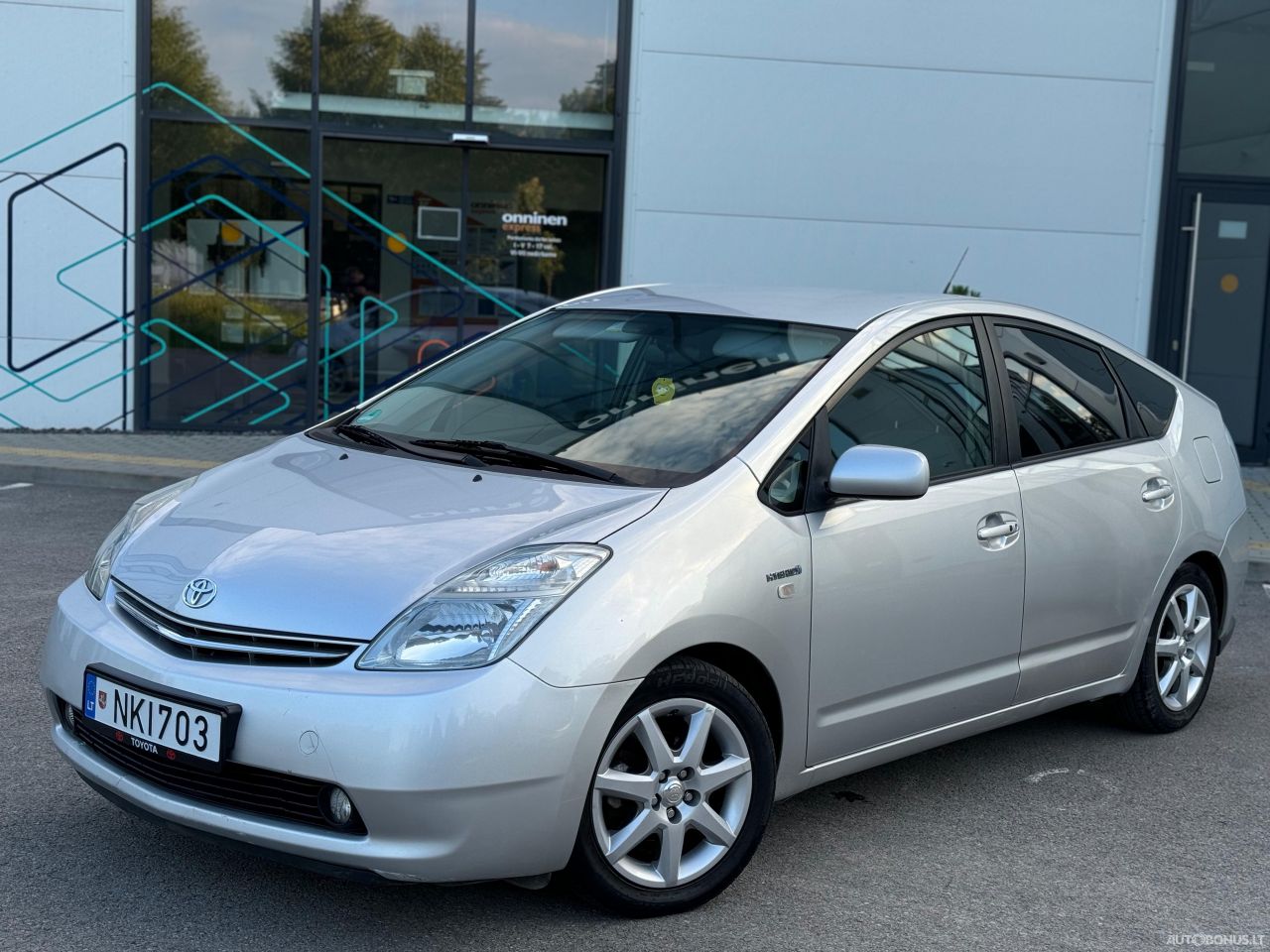 Toyota Prius | 11