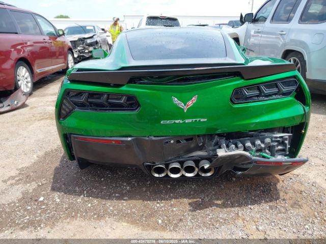 Chevrolet Corvette | 4