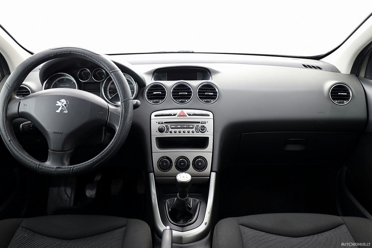 Peugeot 308 | 4