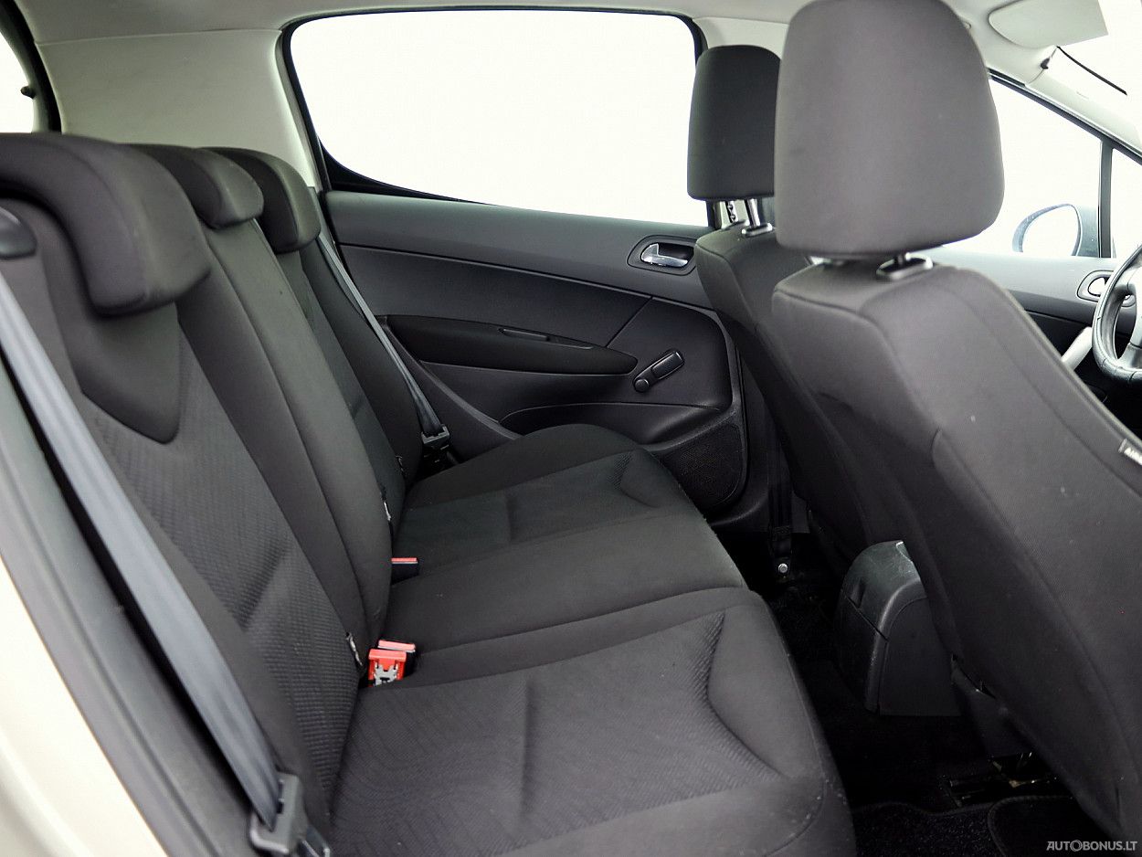 Peugeot 308 | 6