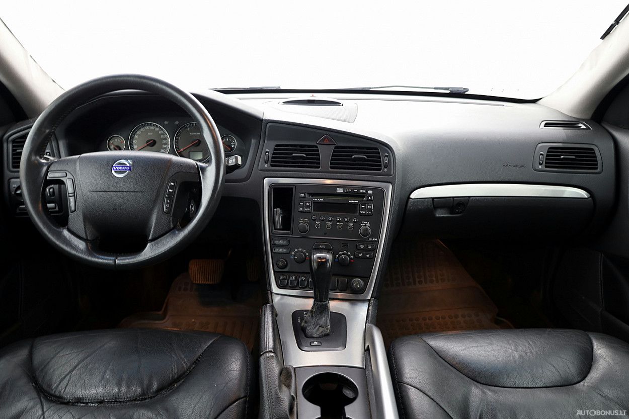 Volvo XC70 | 4