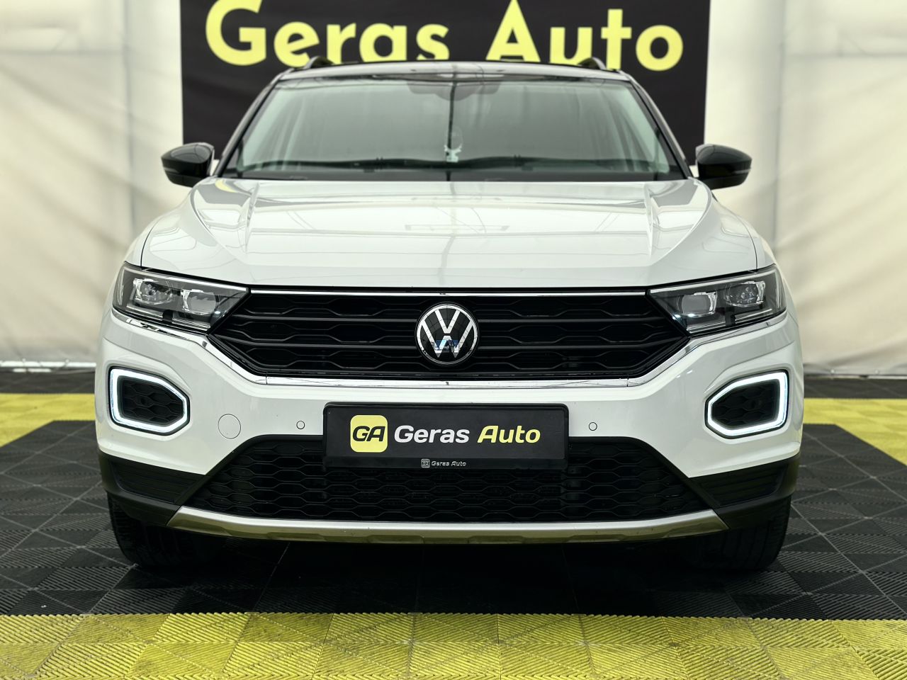 Volkswagen T-Roc | 1