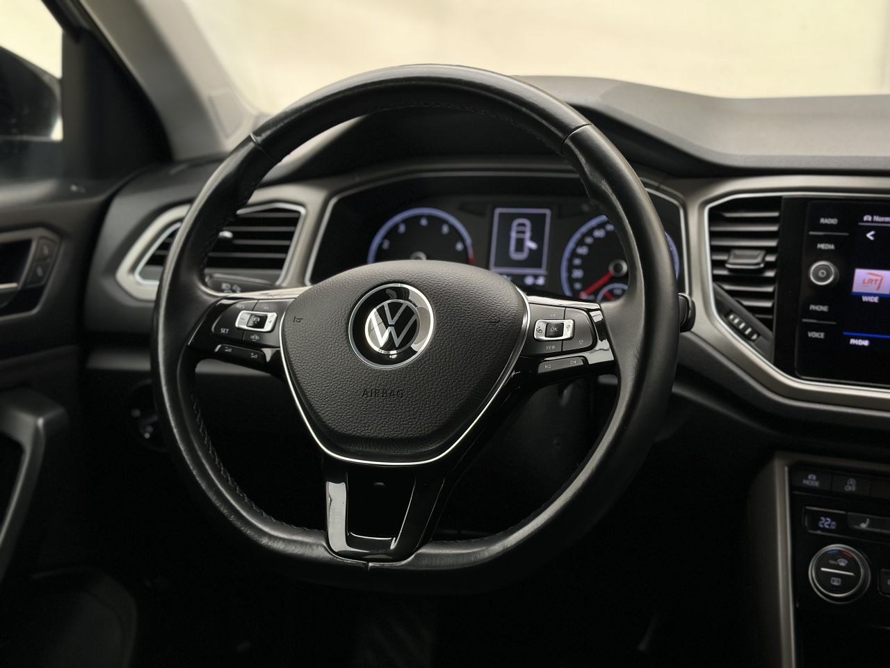 Volkswagen T-Roc | 15