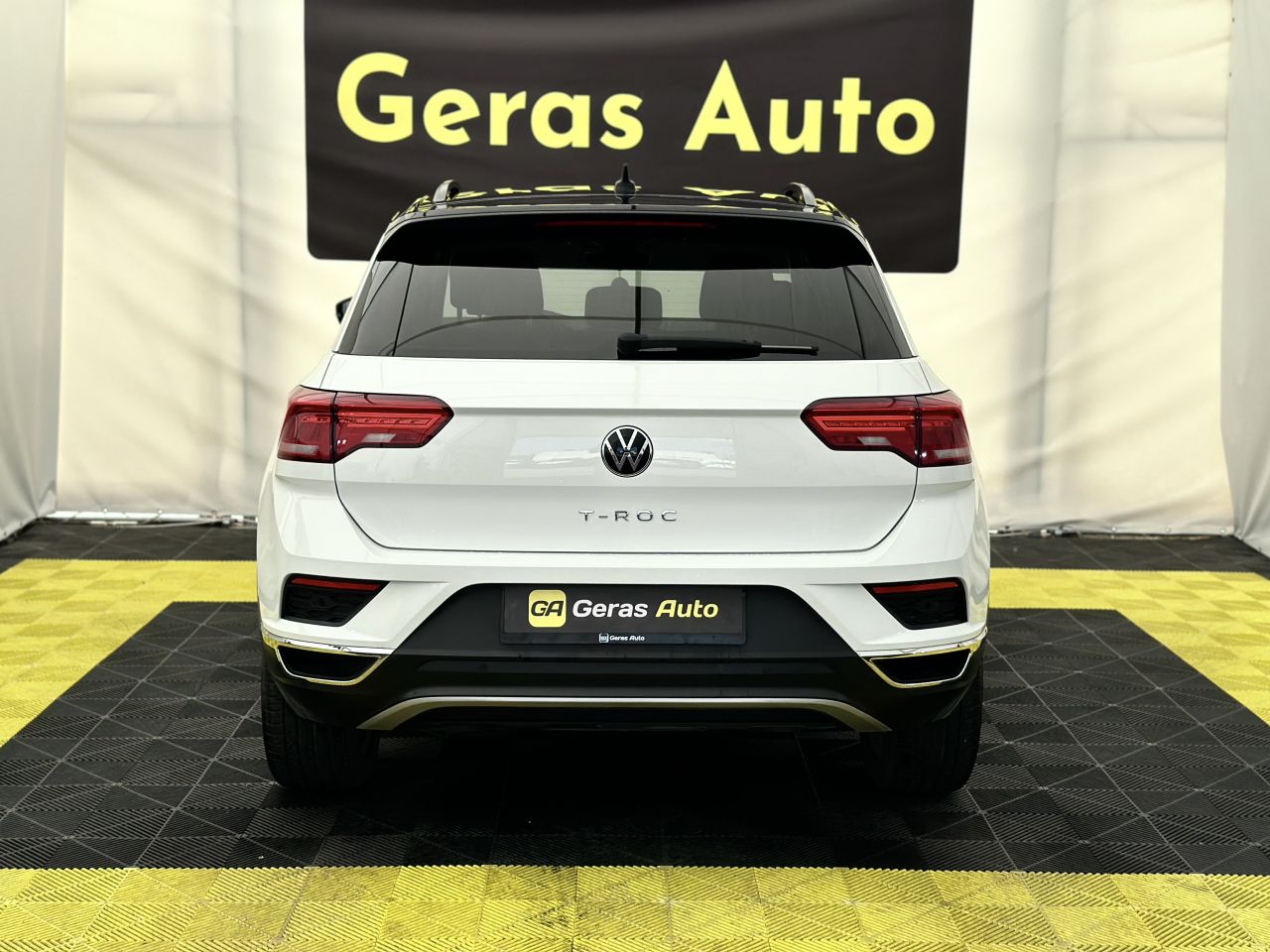 Volkswagen T-Roc | 4