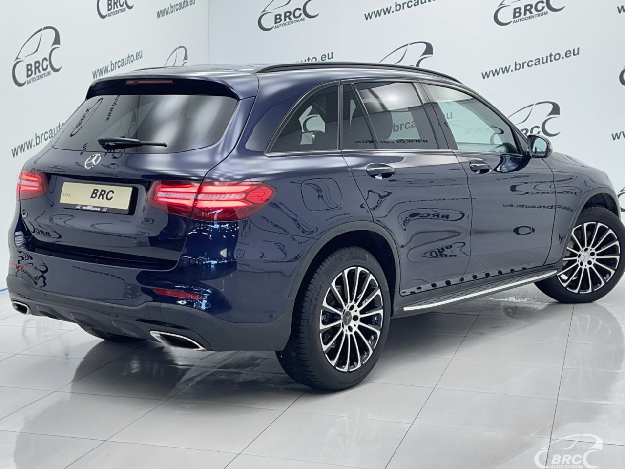 Mercedes-Benz GLC250 | 1