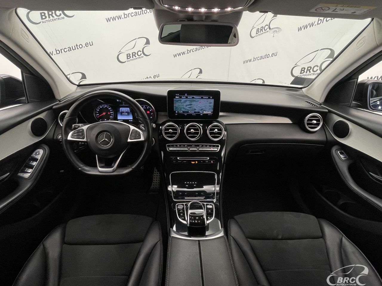 Mercedes-Benz GLC250 | 2