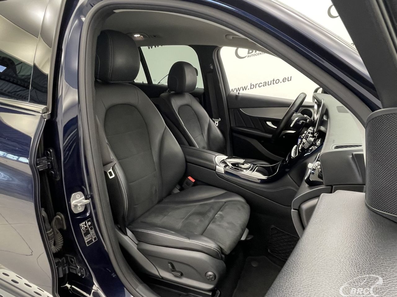 Mercedes-Benz GLC250 | 6