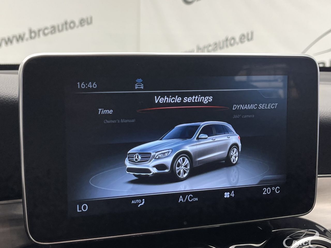 Mercedes-Benz GLC250 | 37
