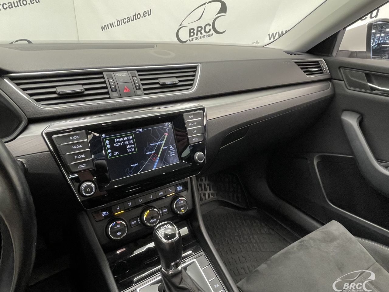 Skoda Superb | 28
