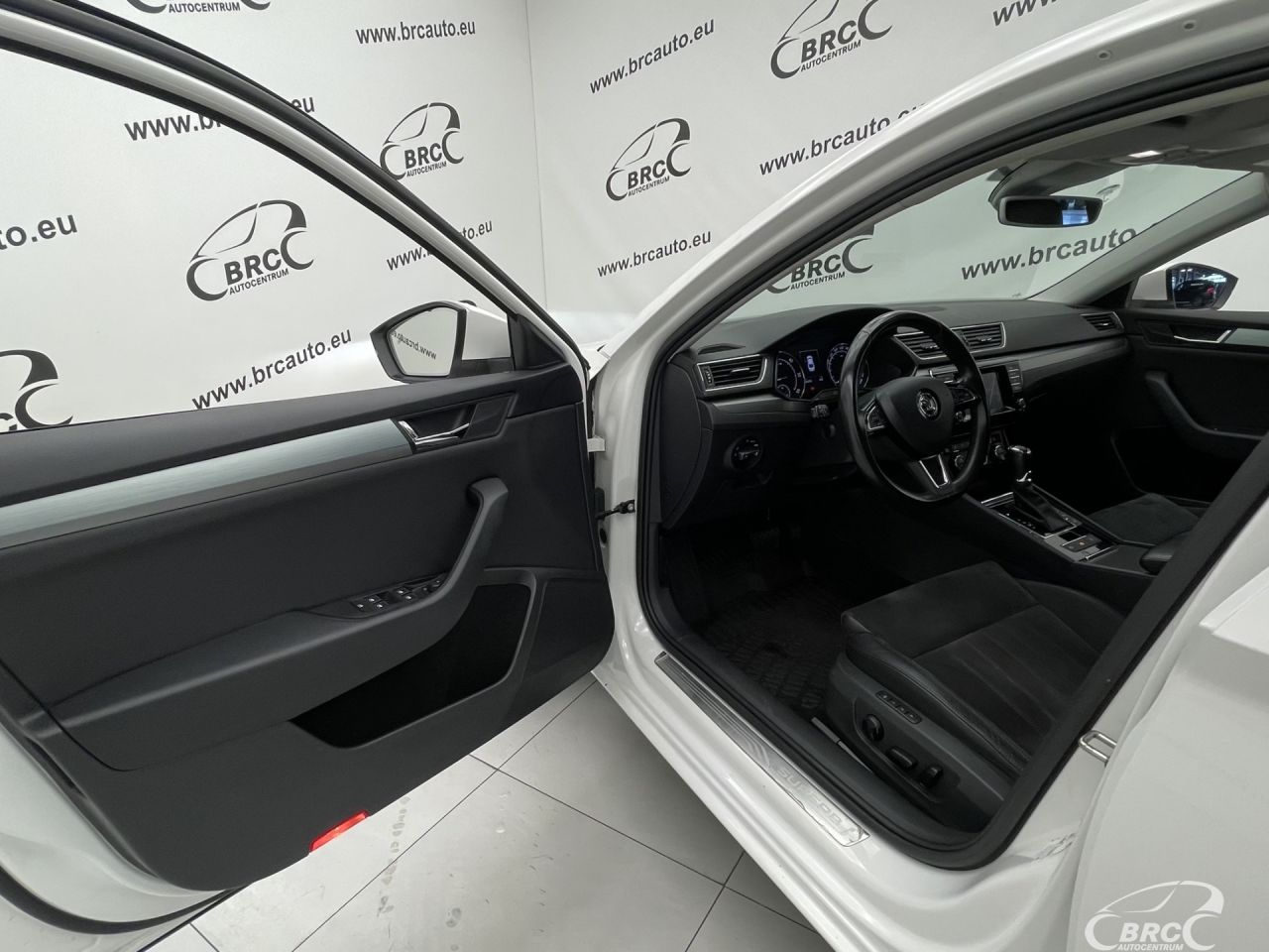Skoda Superb | 17