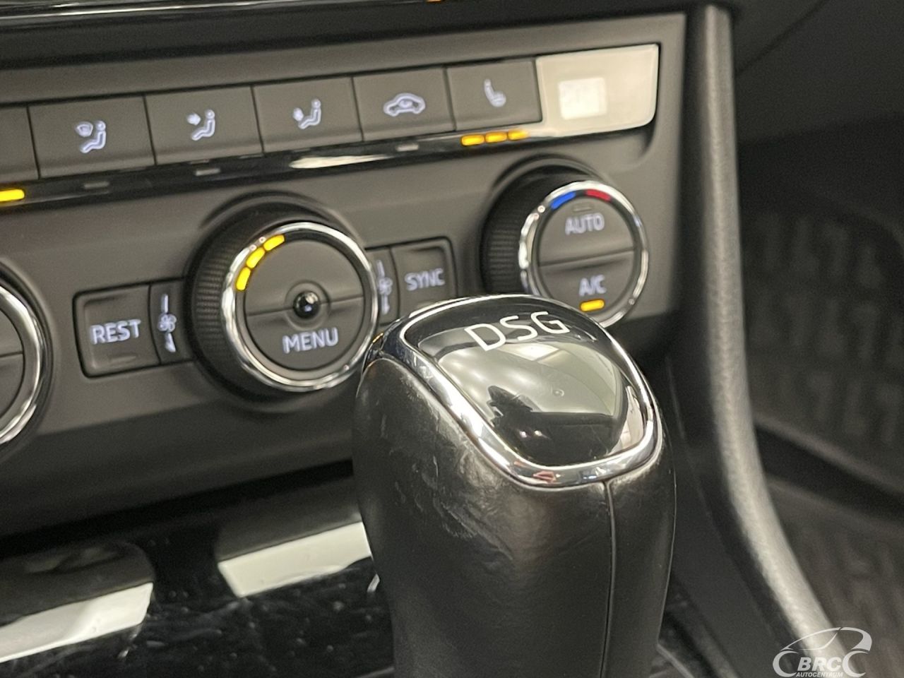 Skoda Superb | 24