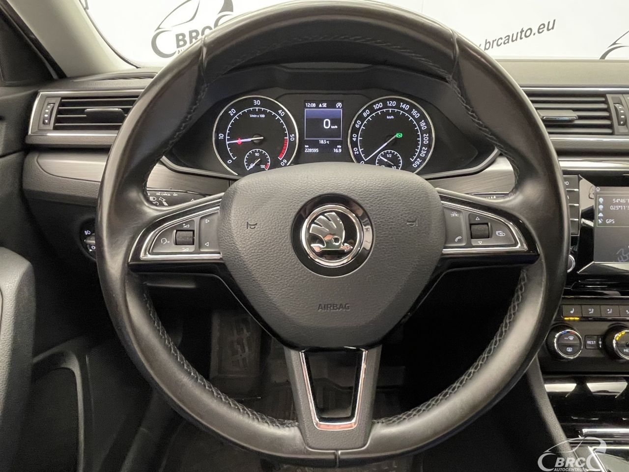 Skoda Superb | 25