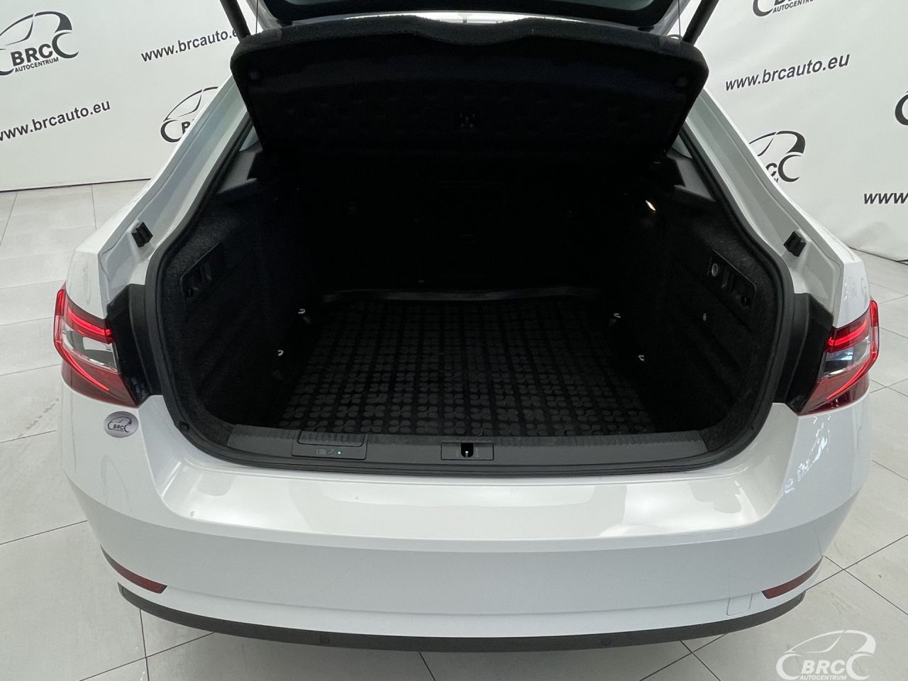 Skoda Superb | 40