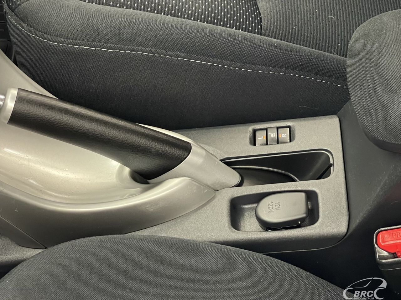 Toyota Auris | 23
