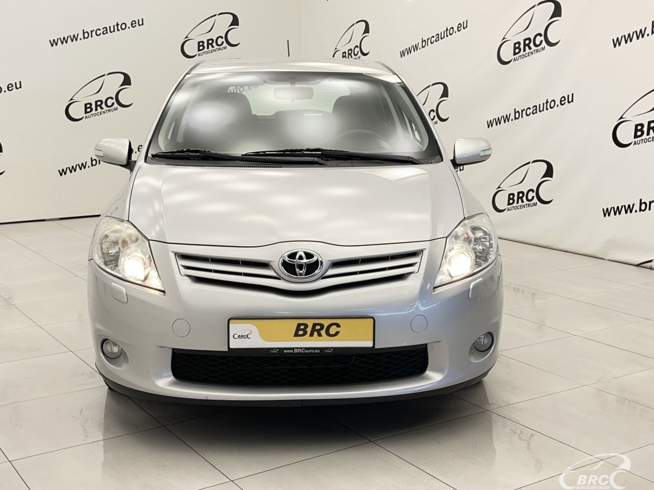 Toyota Auris | 37