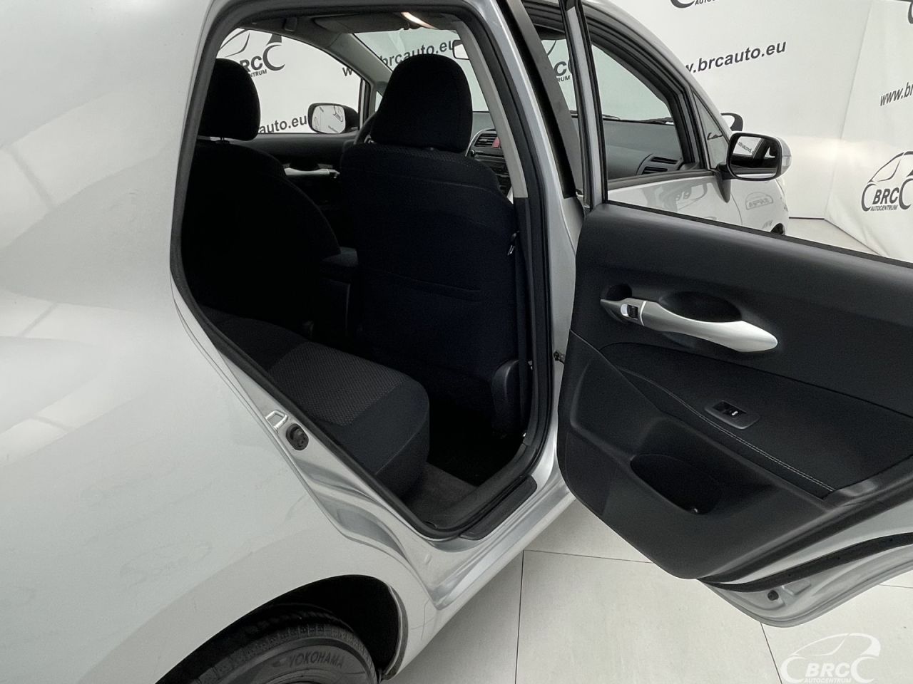 Toyota Auris | 11