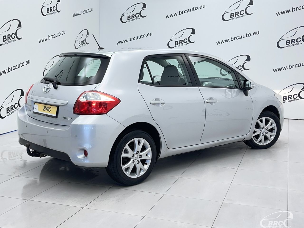 Toyota Auris | 1