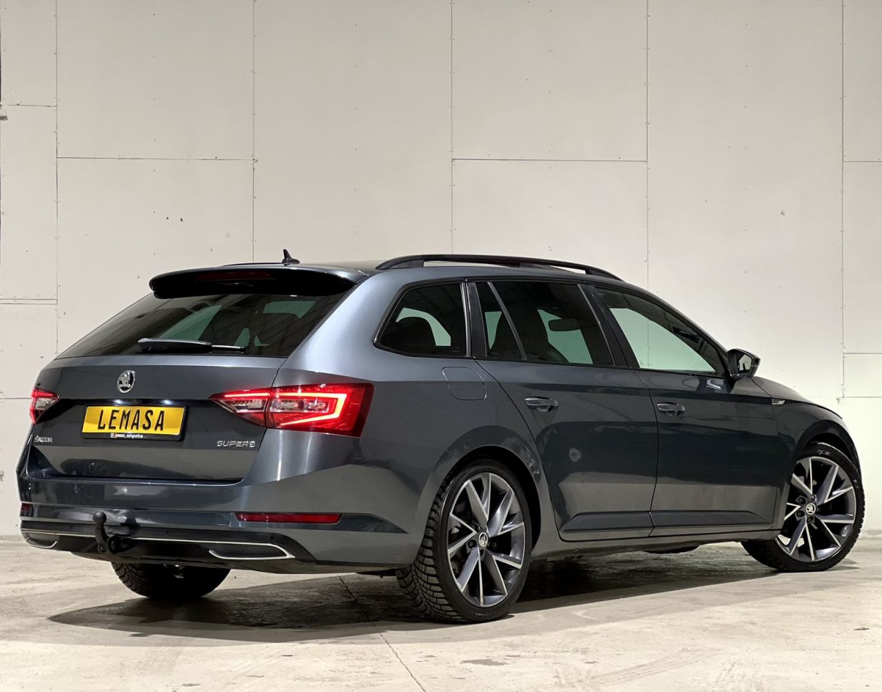 Skoda Superb | 2