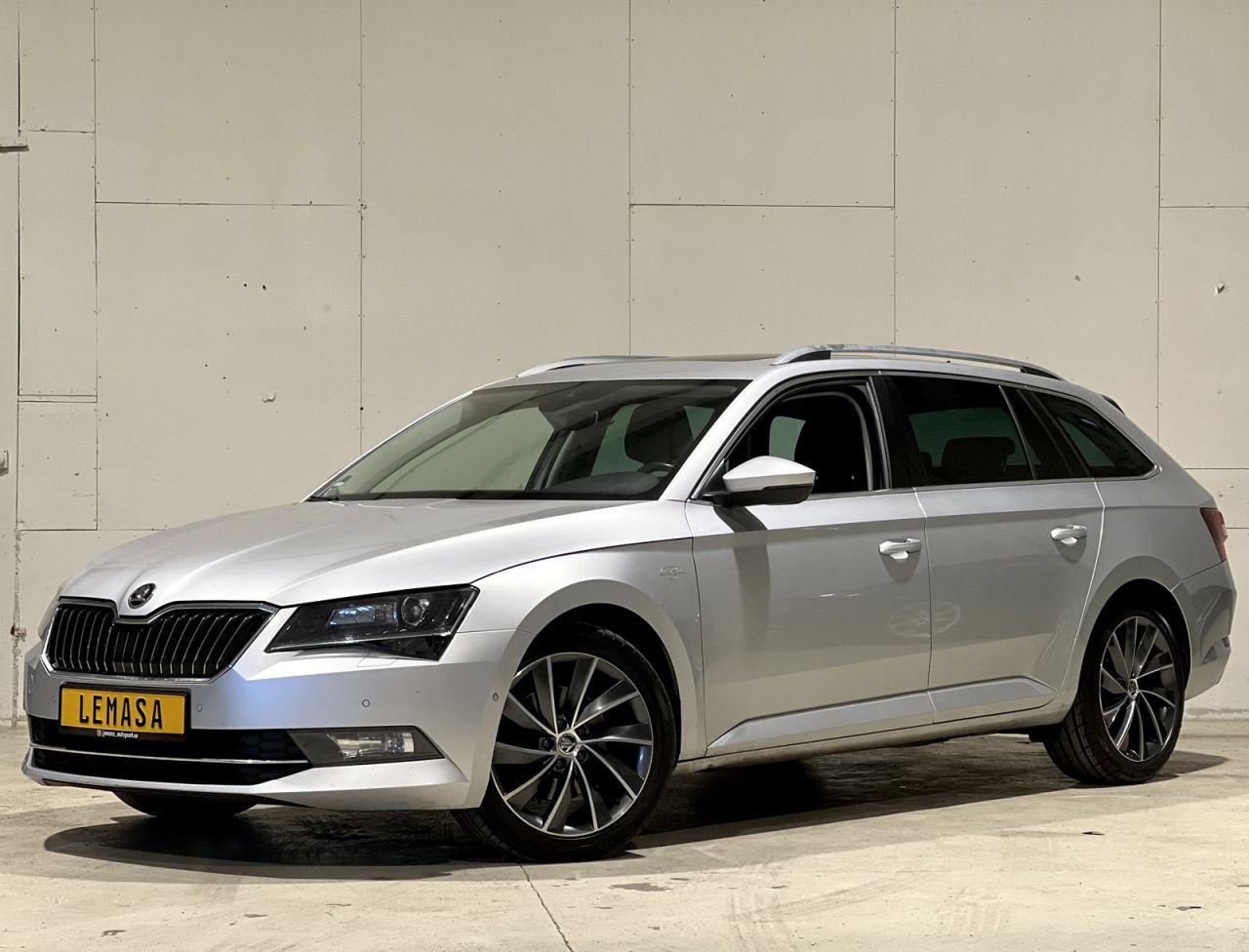 Skoda Superb, Универсал