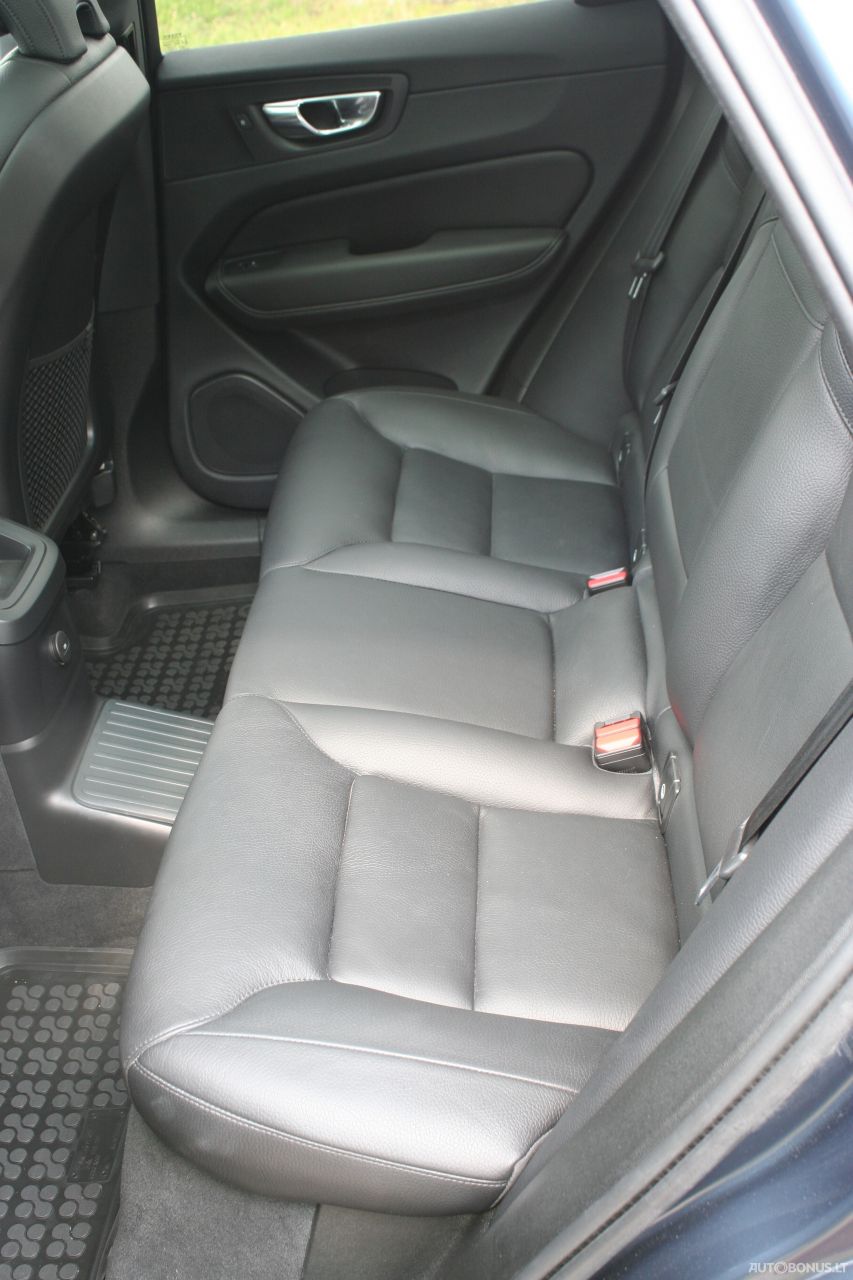 Volvo XC60 | 15