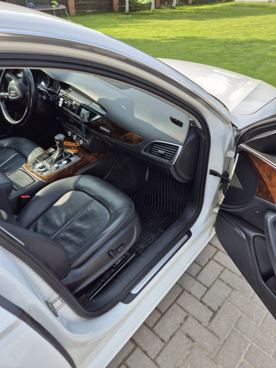 Audi A6 | 2