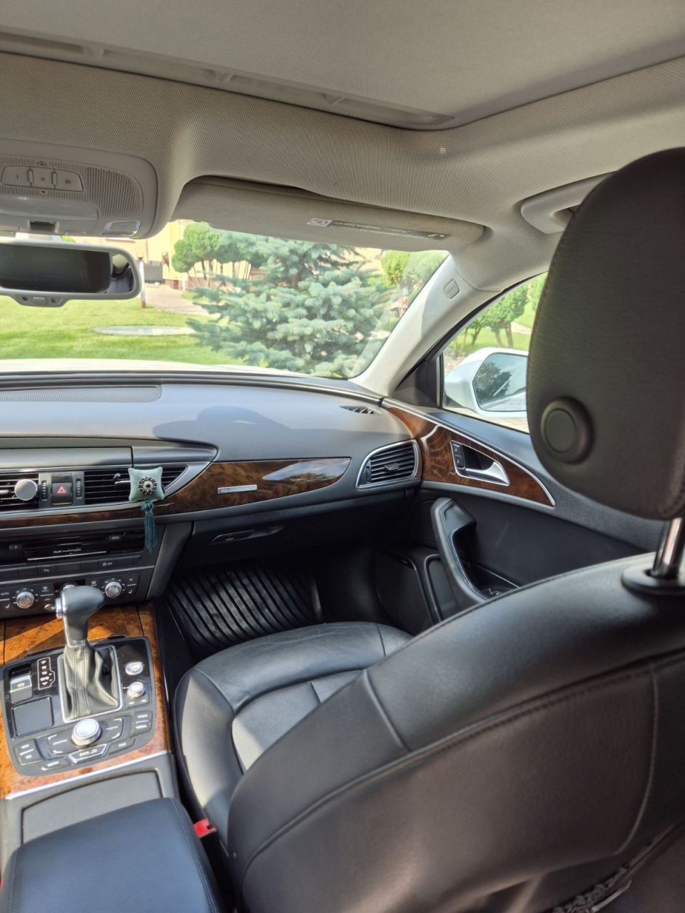 Audi A6 | 6