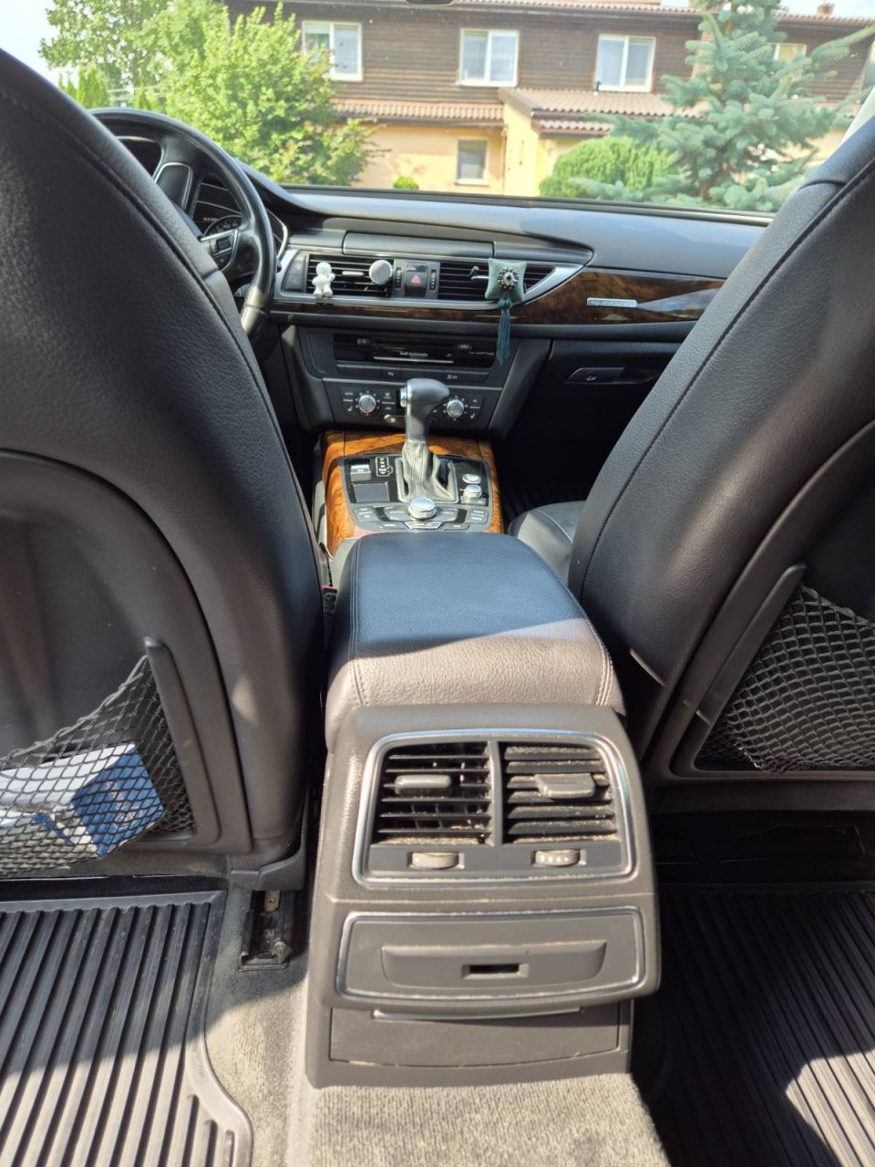 Audi A6 | 5