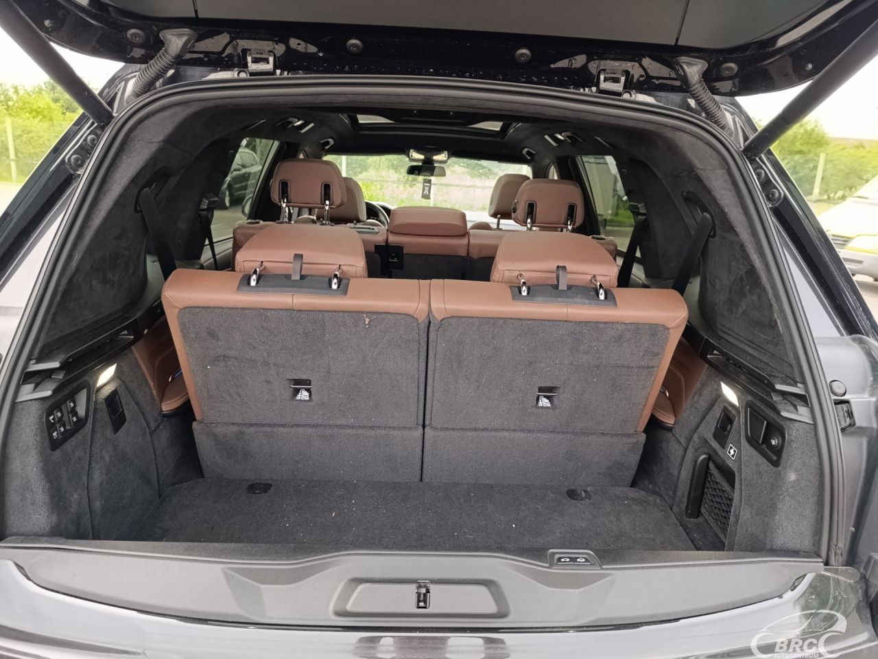 BMW X7 | 12