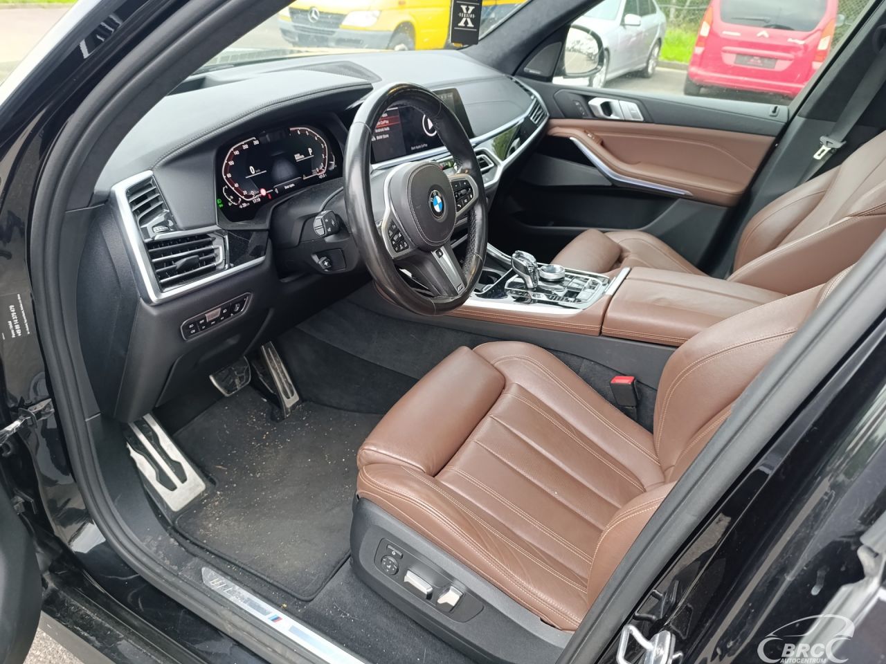 BMW X7 | 27