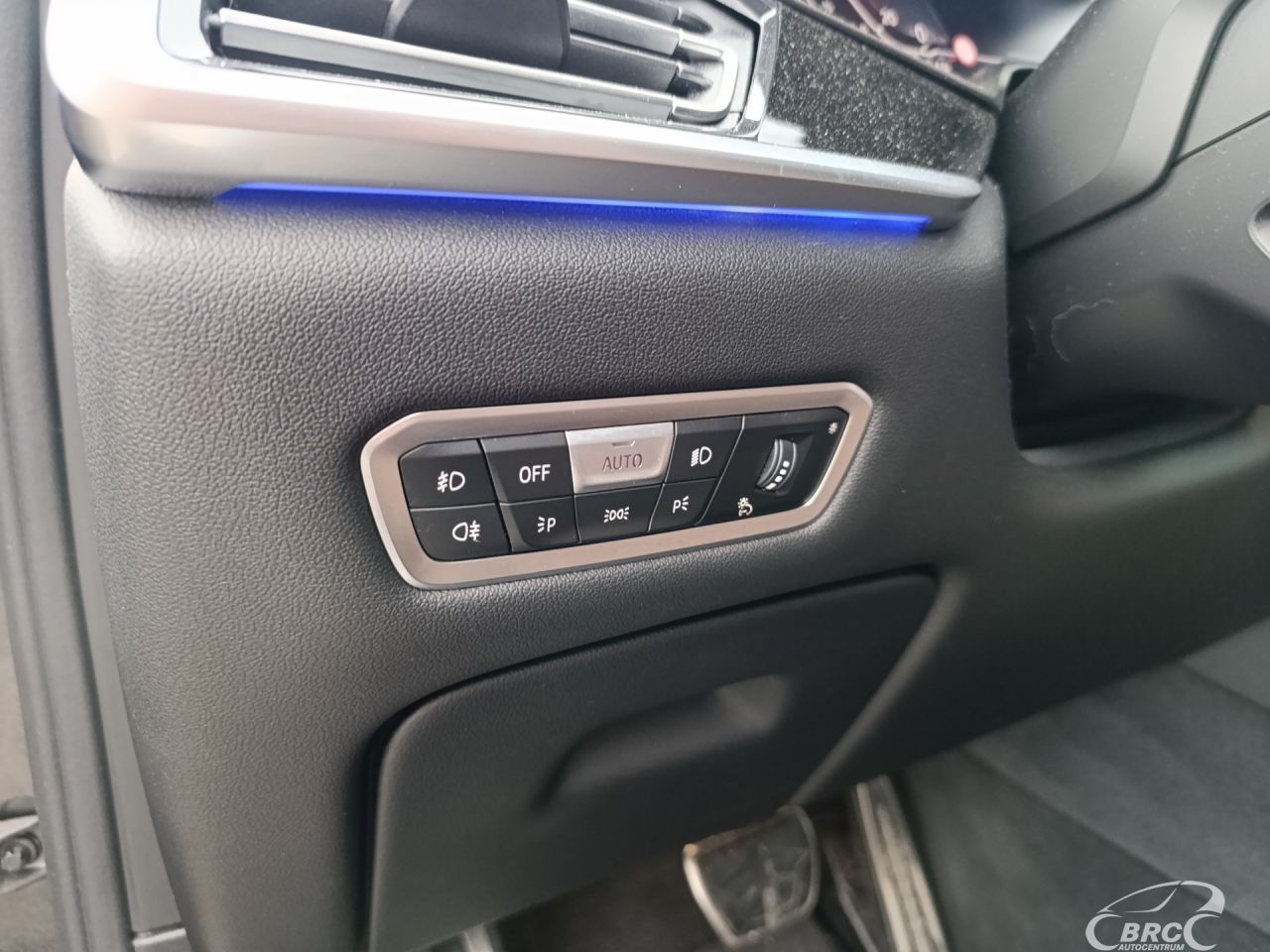 BMW X7 | 25