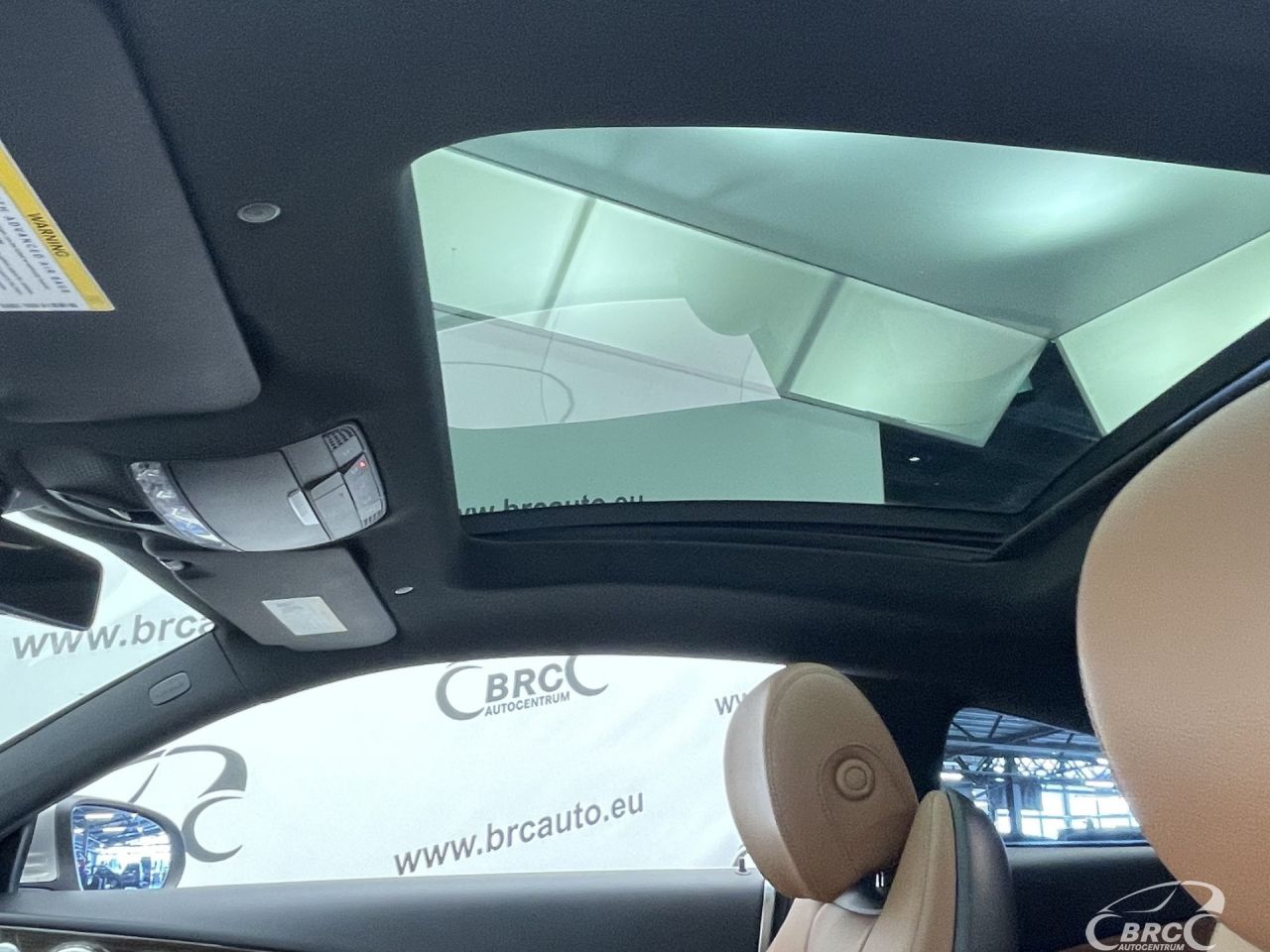 Mercedes-Benz C300 | 22