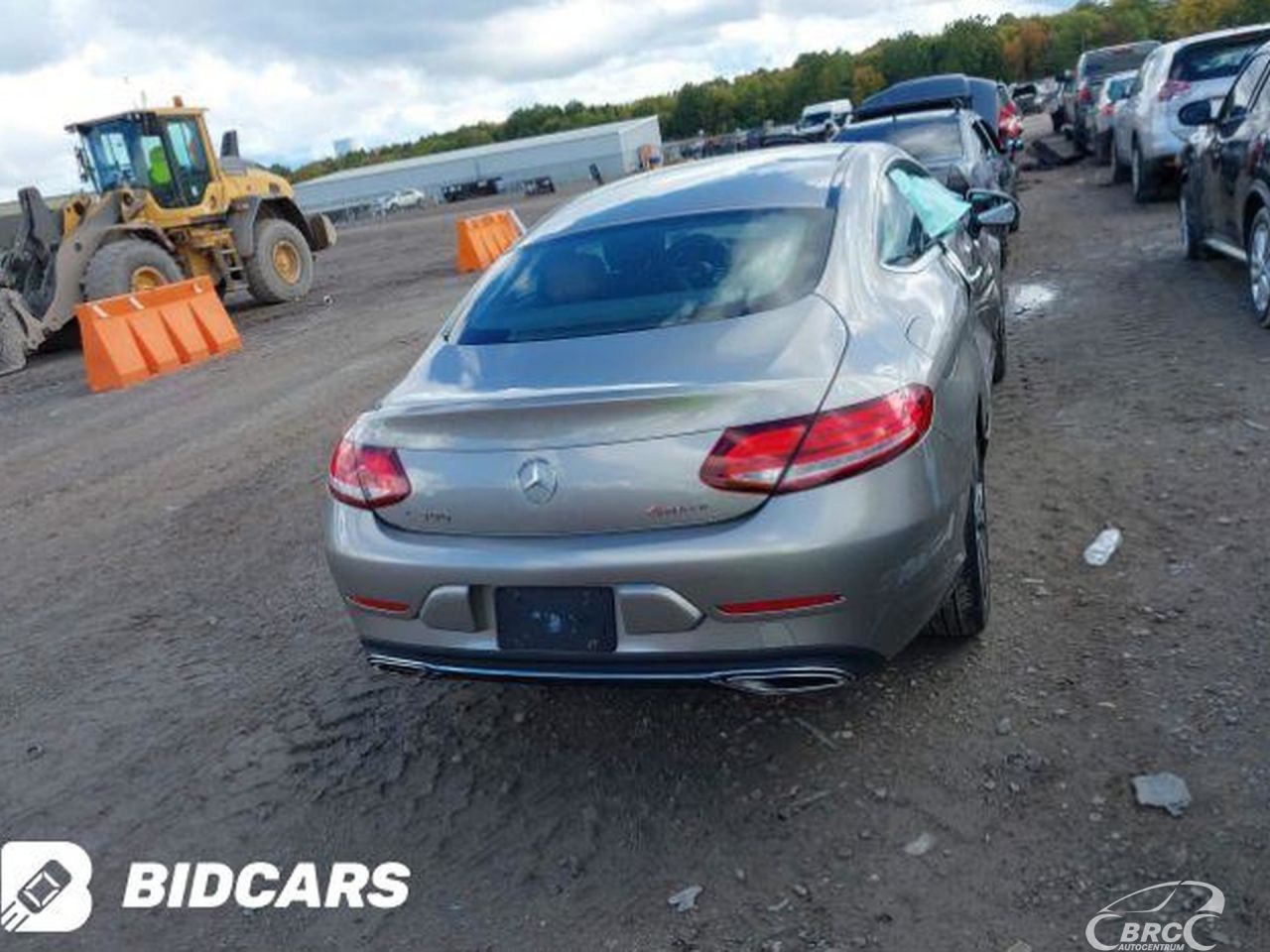 Mercedes-Benz C300 | 51