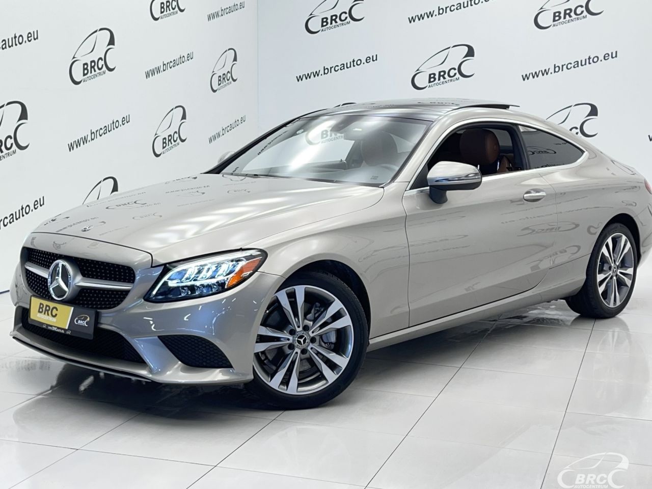 Mercedes-Benz C300