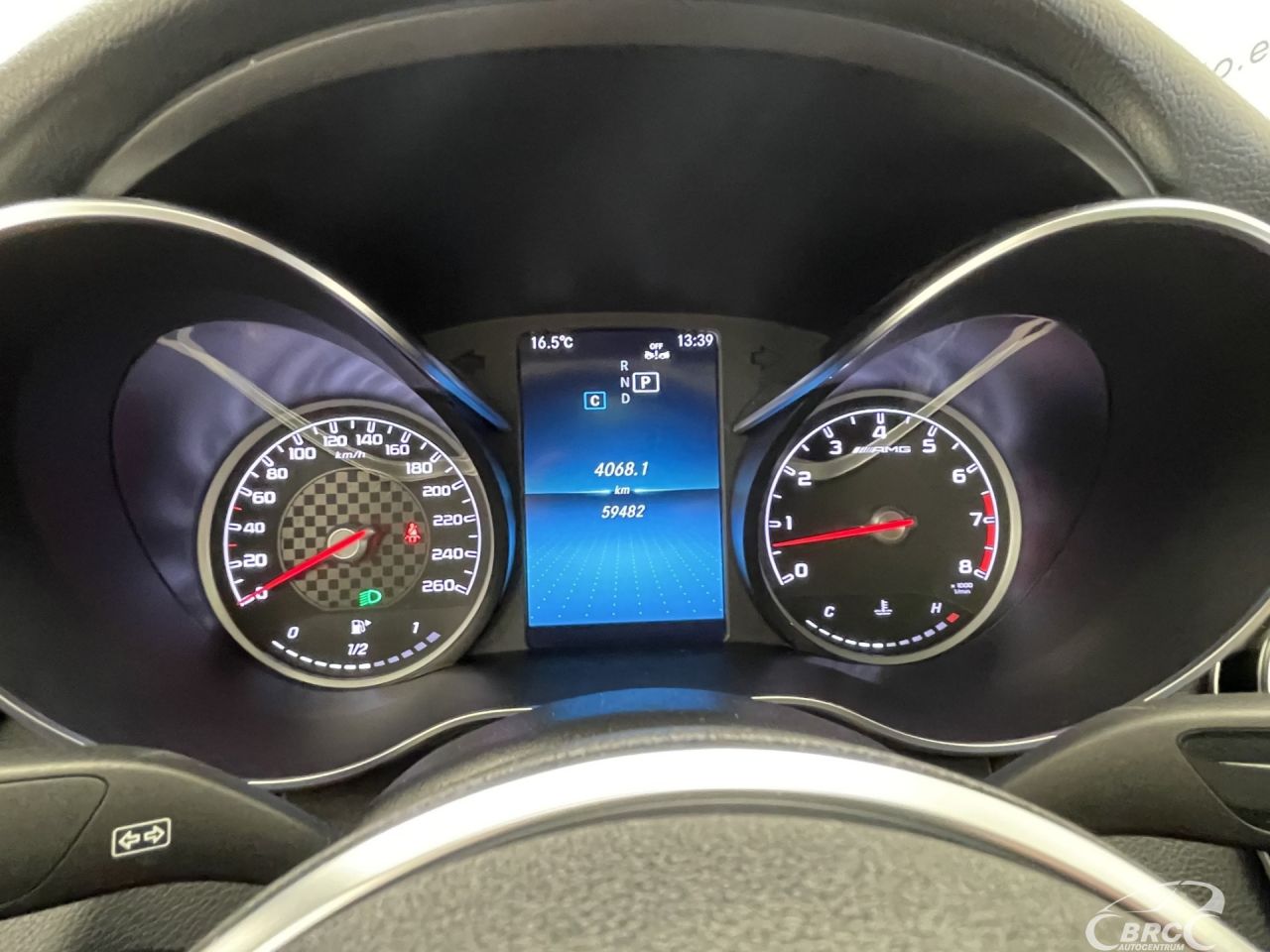 Mercedes-Benz C300 | 28