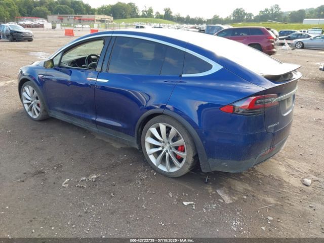 Tesla Model X | 1