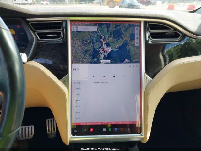 Tesla Model X | 16