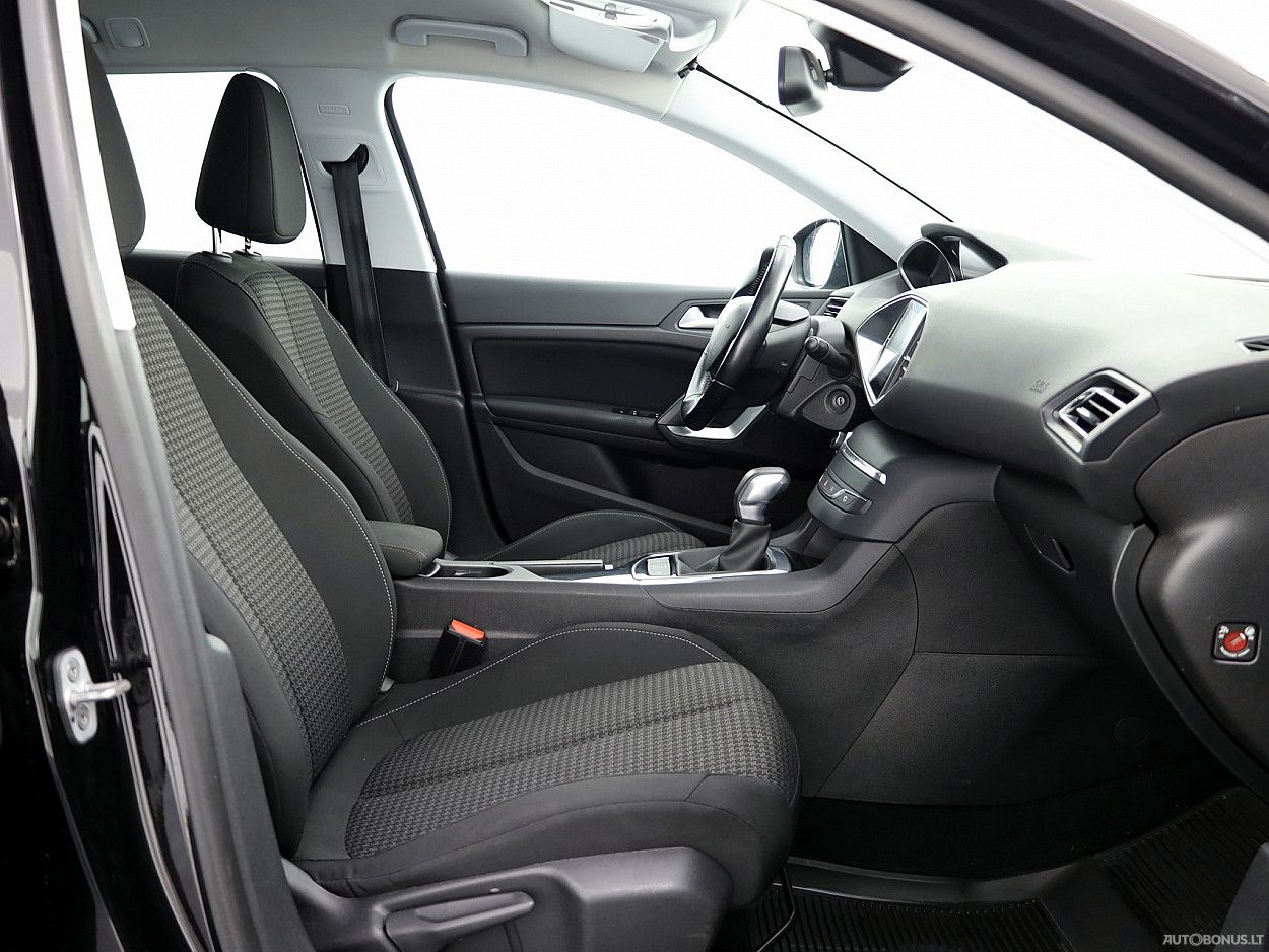 Peugeot 308 | 5