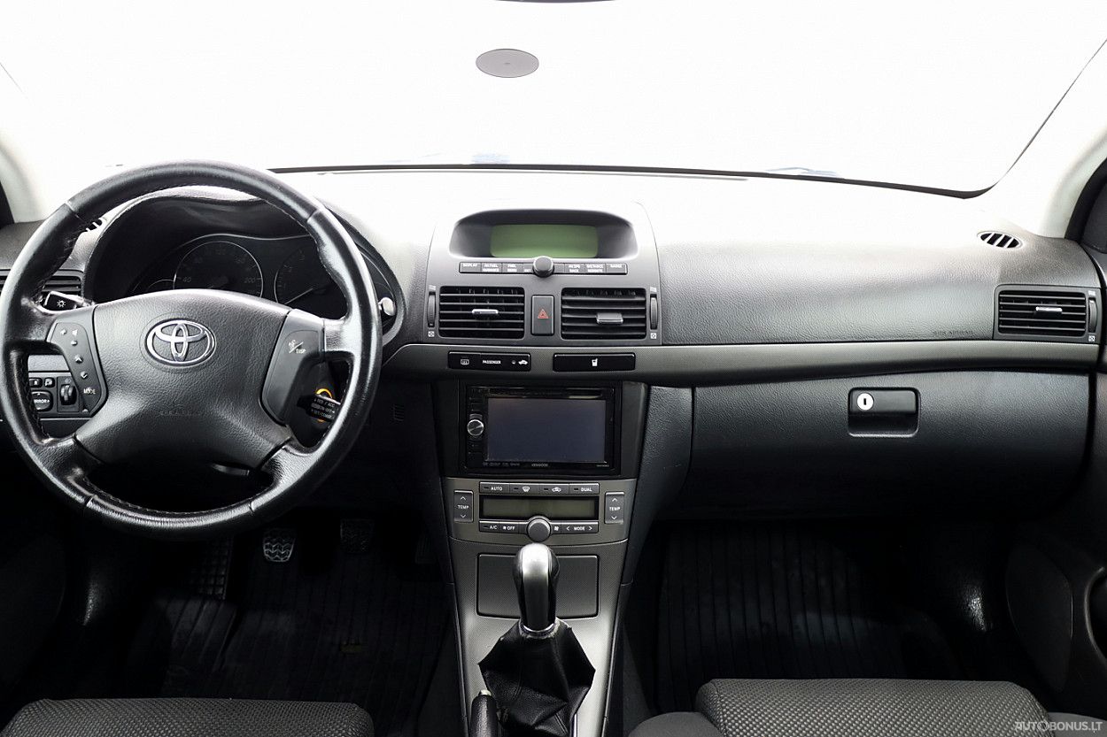 Toyota Avensis | 4