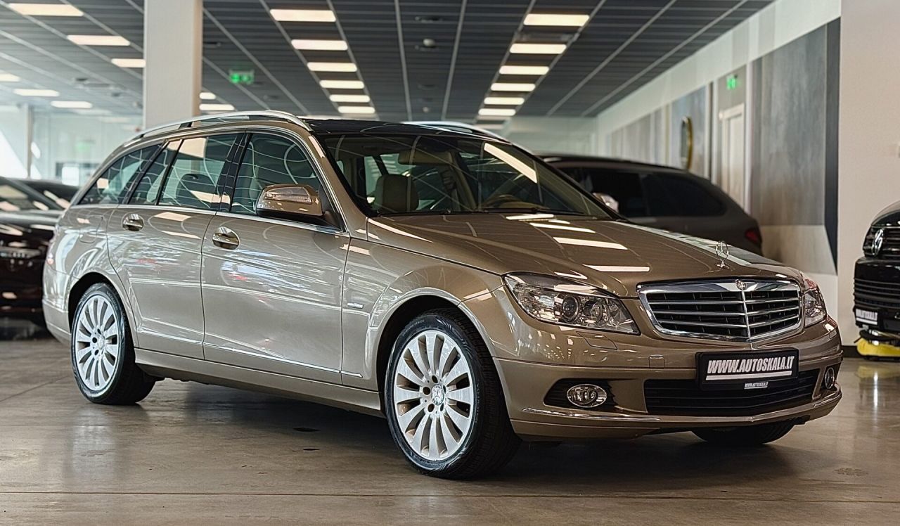 Mercedes-Benz C320 | 27