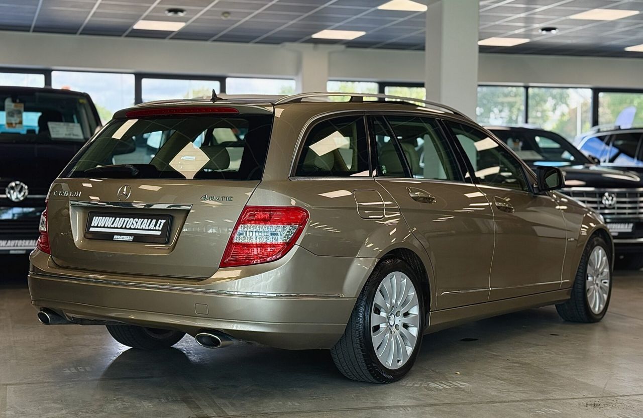 Mercedes-Benz C320 | 15