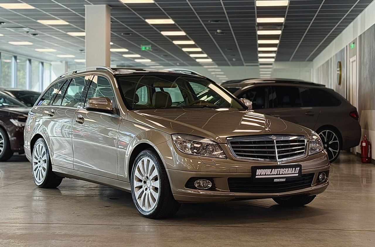 Mercedes-Benz C320 | 26