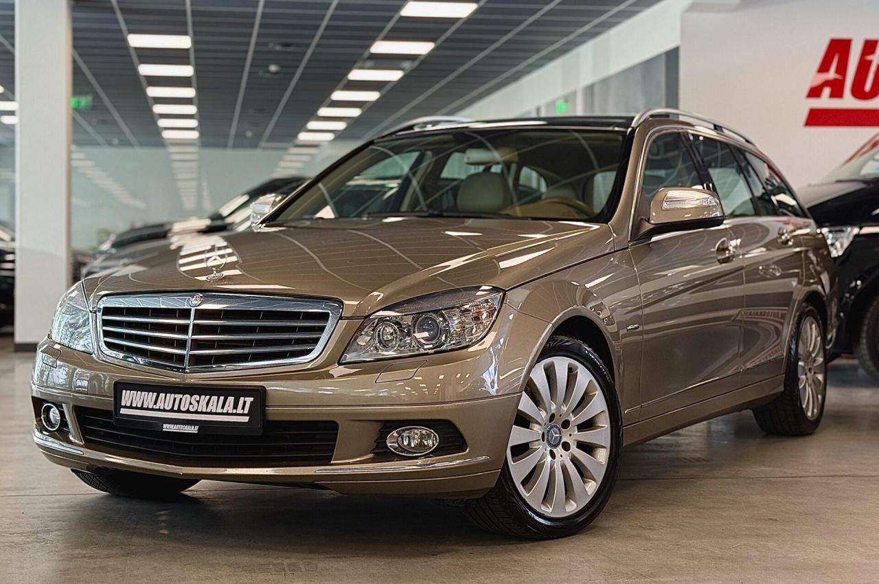Mercedes-Benz C320