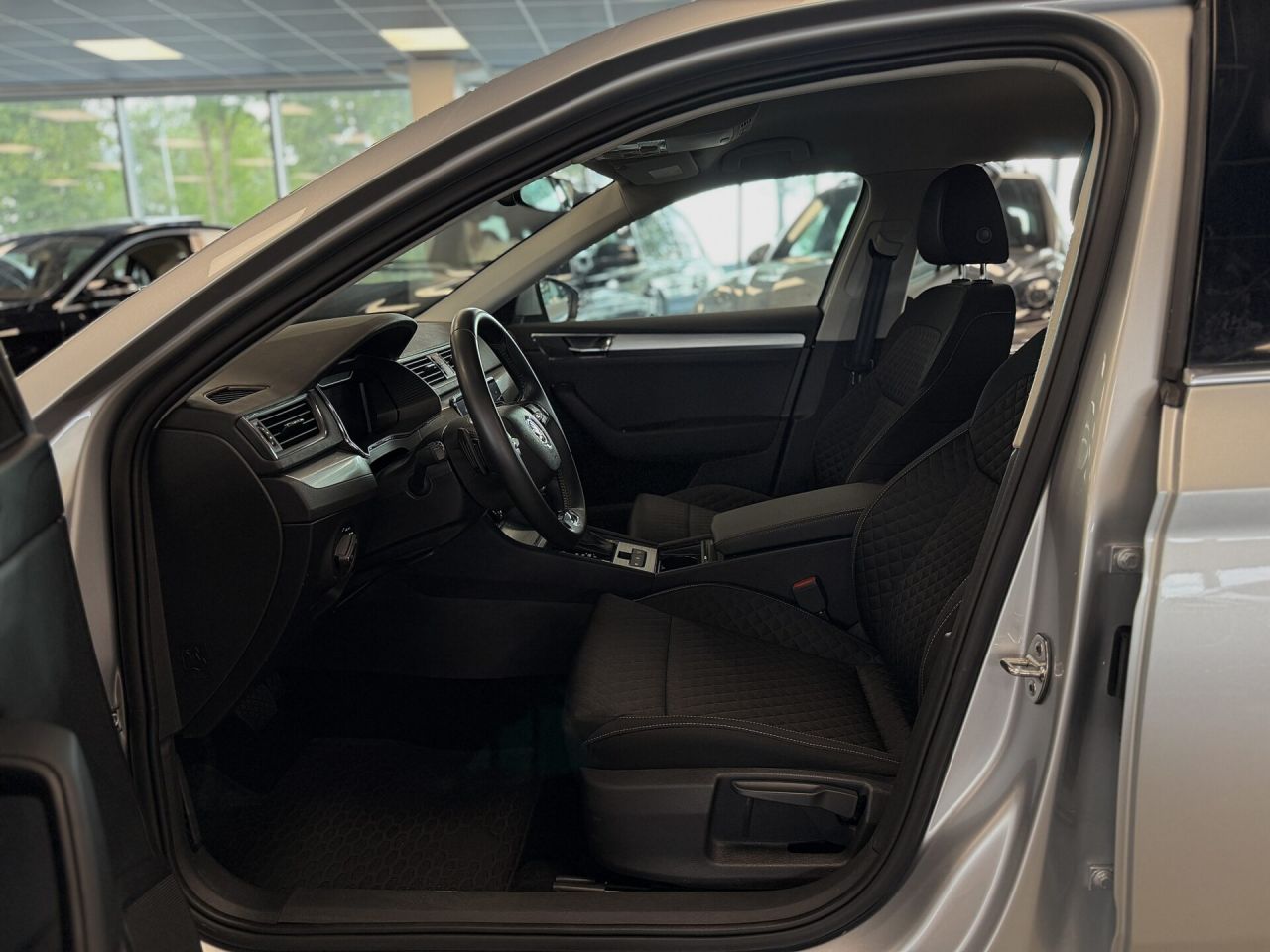 Skoda Superb | 16