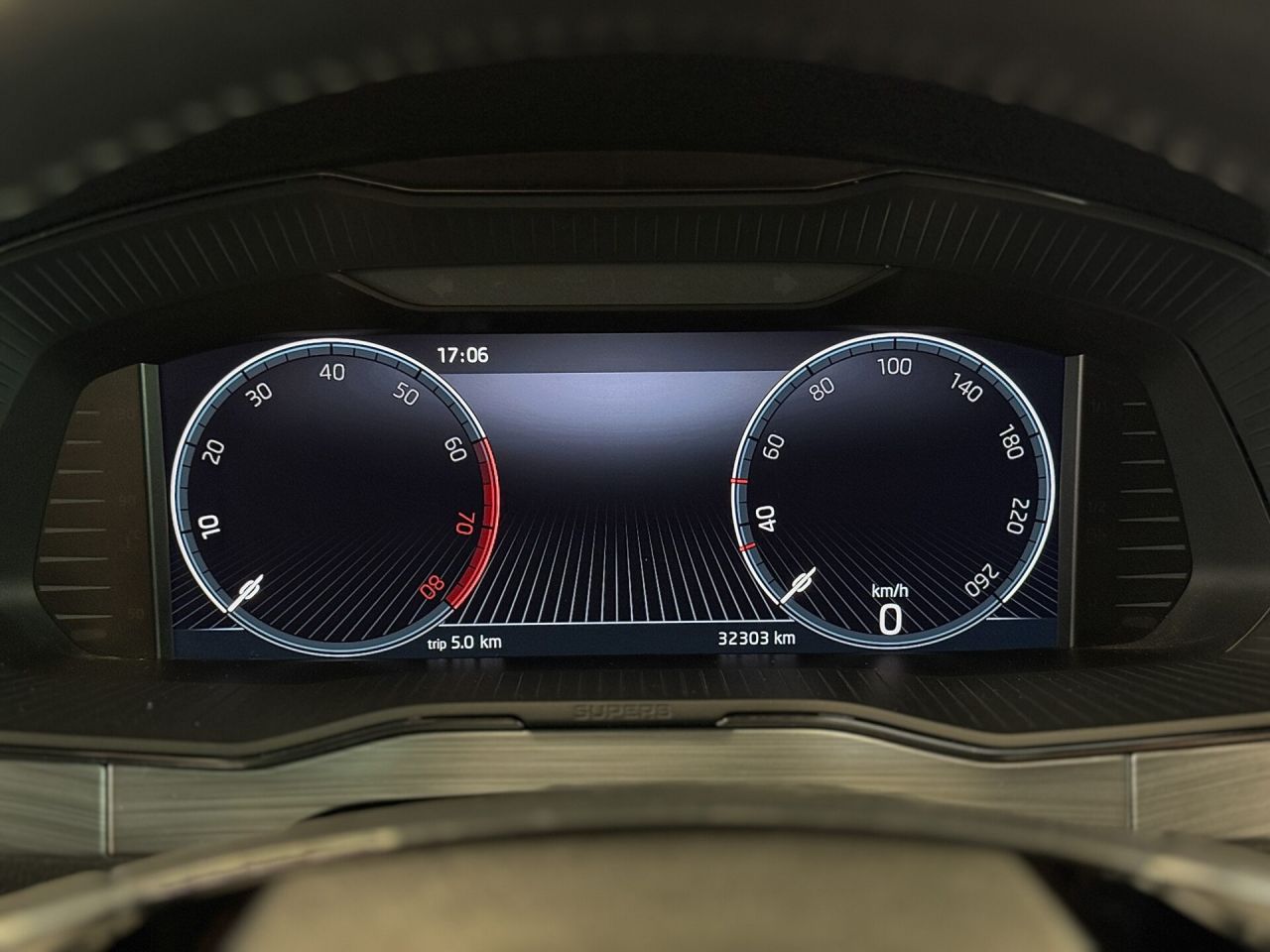 Skoda Superb | 17