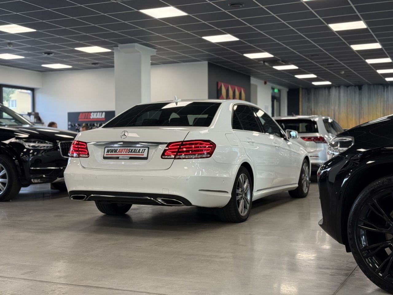 Mercedes-Benz E220 | 19