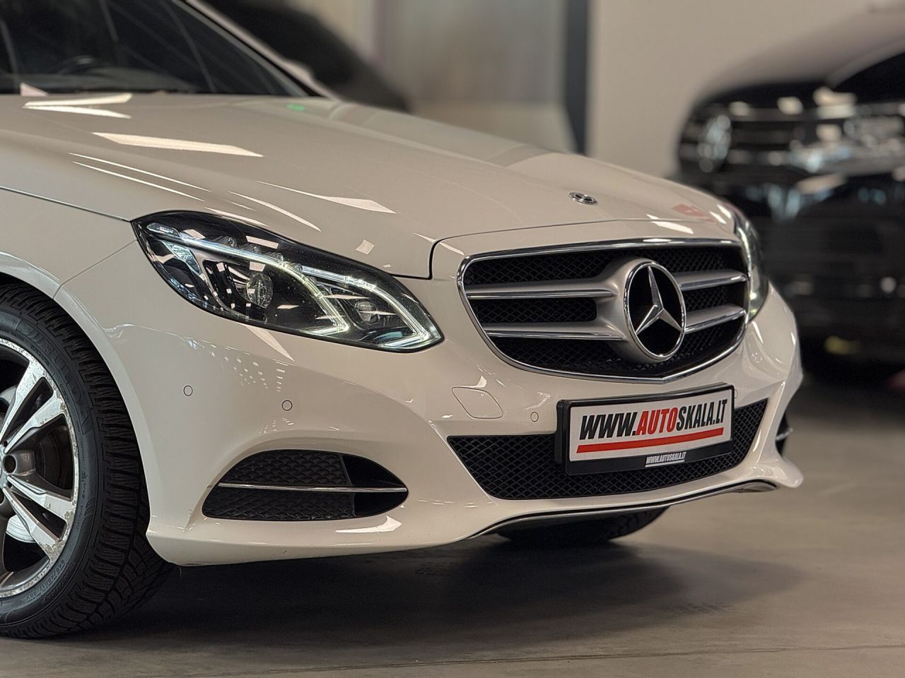 Mercedes-Benz E220 | 24