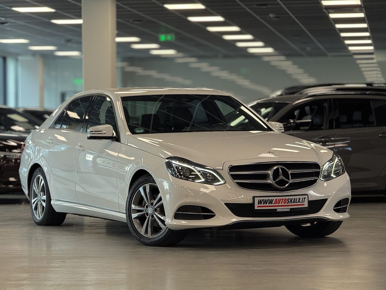 Mercedes-Benz E220 | 23
