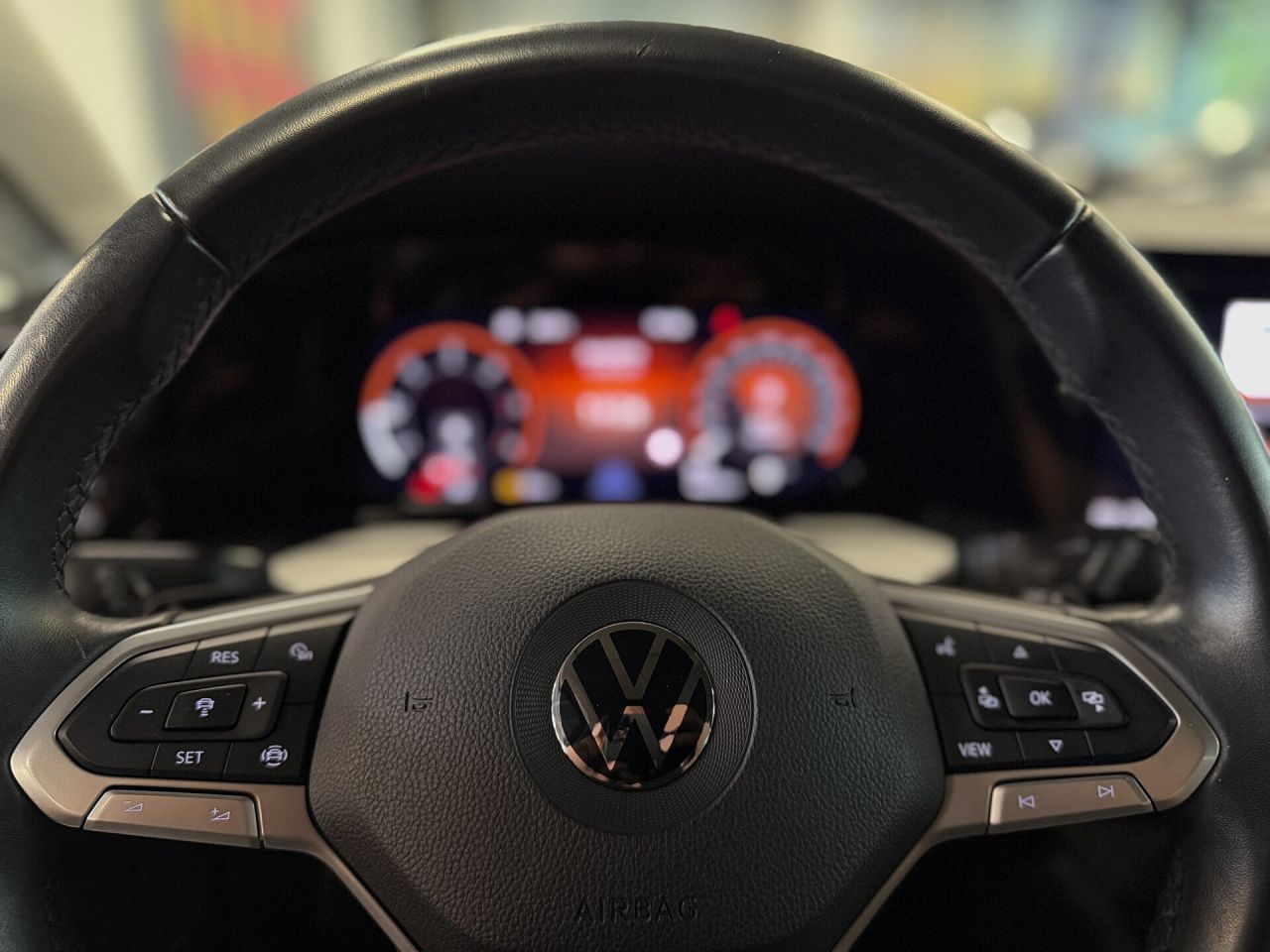 Volkswagen Golf | 8