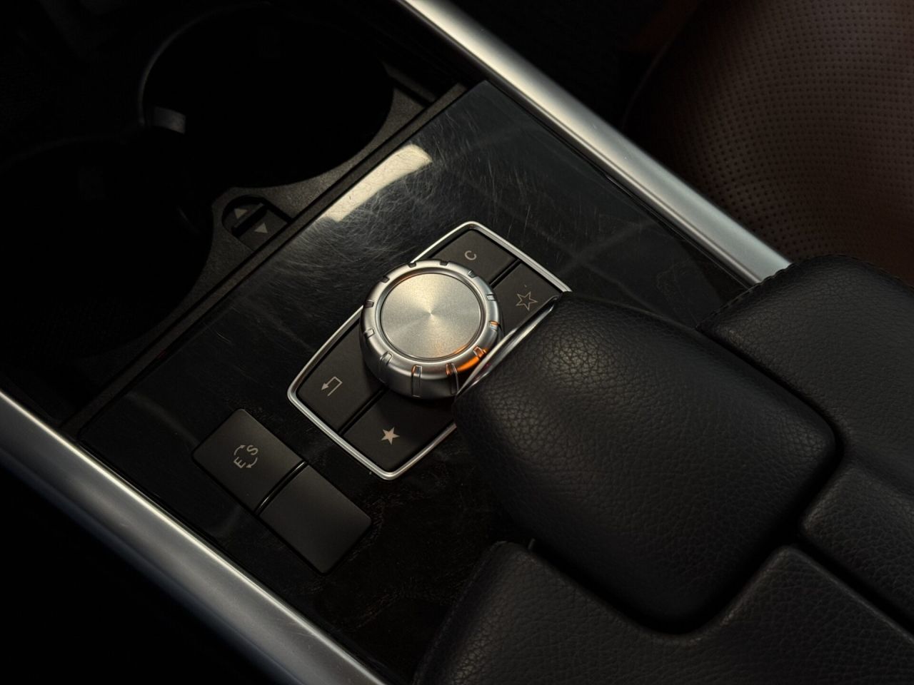 Mercedes-Benz E350 | 14