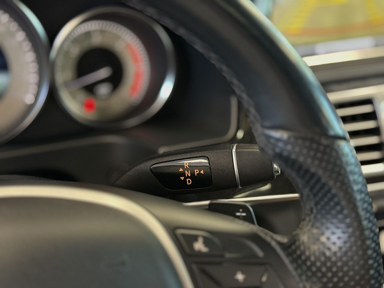 Mercedes-Benz E350 | 16